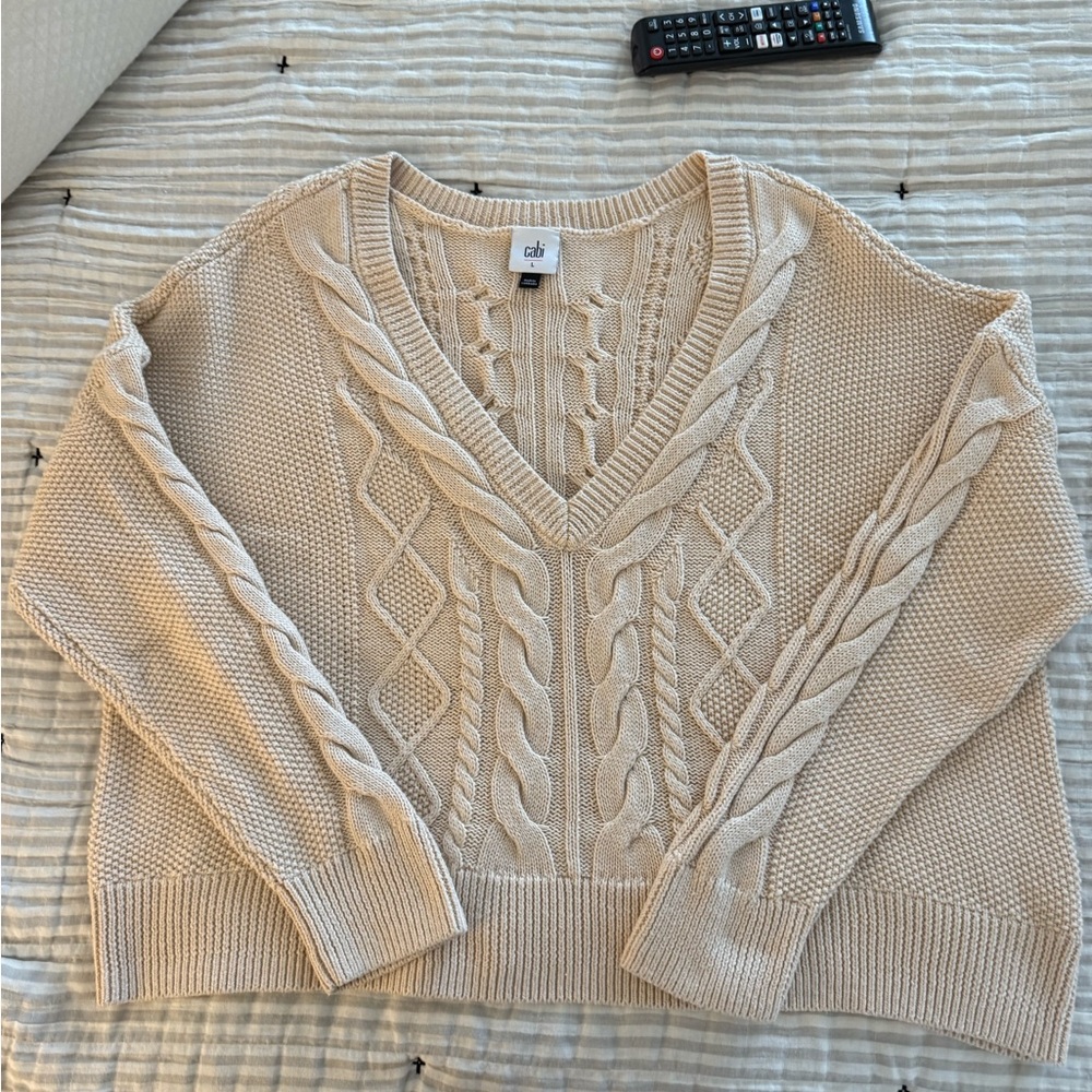 🚨 LAST CALL 🚨 Cropped Cable Pullover sweater perfect spring neutral
Size L - Picture 4 of 7